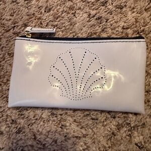 NWOT Estee Lauder Cosmetic Bag